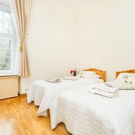 Apartment Orchid Old Town *
